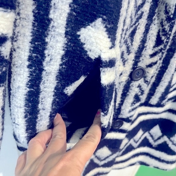 Forever 21 Navy White Wool Blend Blazer - Picture 5 of 8